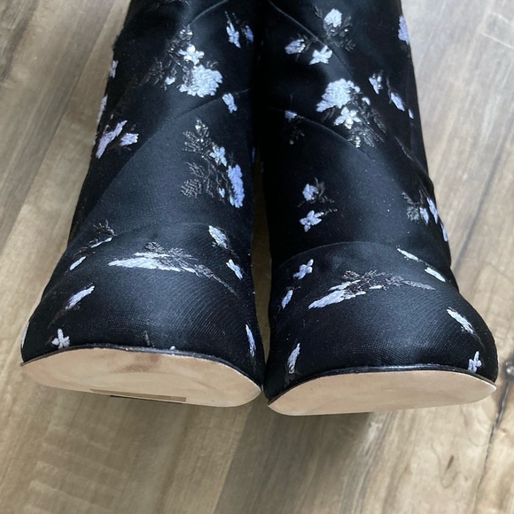 [Zac Posen] NWOB Inez Brocade Floral Block Heel Boot 38.5 - Picture 8 of 16